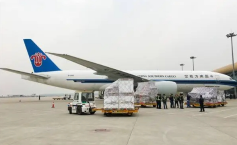 鄂尔多斯昆明机场物流助力鲜花输送全国
